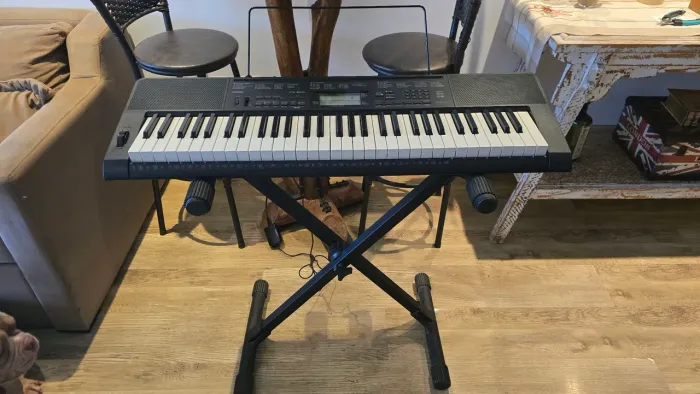 Teclado Cassio CTK-3200