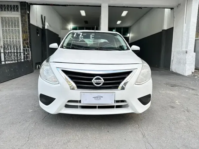 Nissan Versa SV 1.6 16V Flexstart 4P Aut. 2017