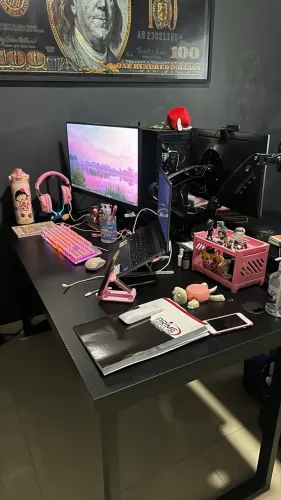 Mesa multiuso preta - em perfeito estado