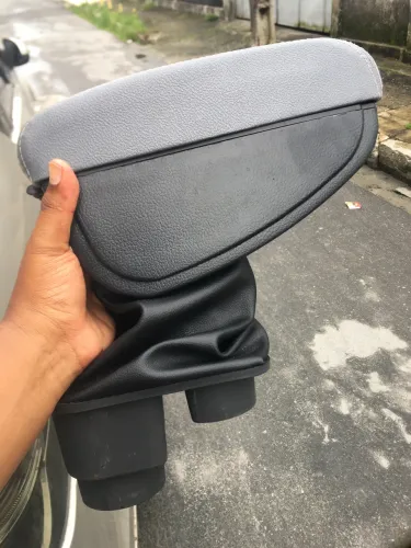 Apoio de braço ( Fiesta/Ecosport?)