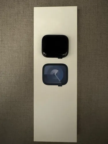 Apple Watch Series 9 GPS 45mm - 94% bateria - Caixa e acessórios originais