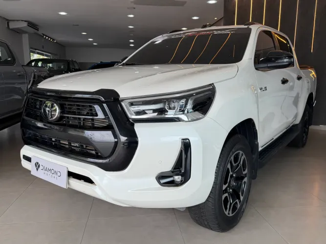 Toyota Hilux CD SRX 4X4 2.8 TDI 16V Diesel Aut. 2021