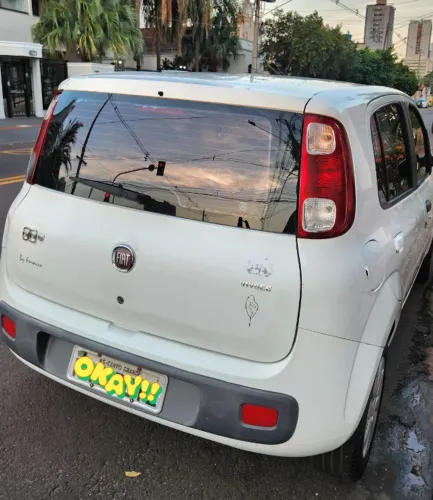 Fiat Uno Vivace/rua 1.0 EVO Fire Flex 8V 5P 2012