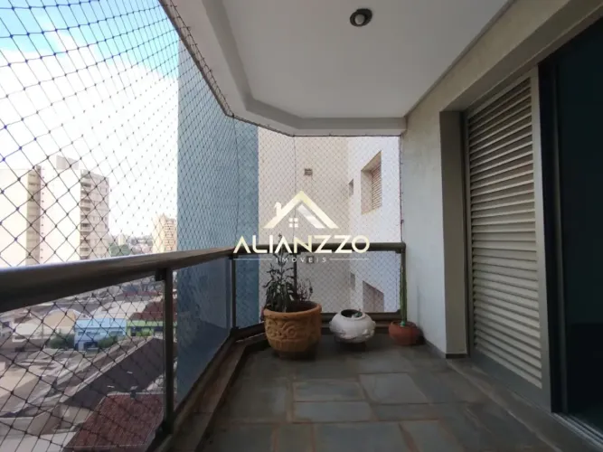 Apartamento Padrão para Venda no Centro em Ribeirão Preto/SP. Alianzzo Imóveis.