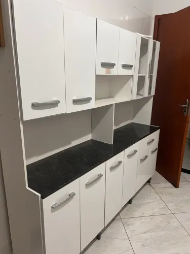 Armário de Cozinha Completo com Bancada - Estrutura Boa