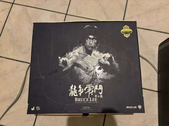 Bruce Lee - Enter The Dragon - Escala 1/6
