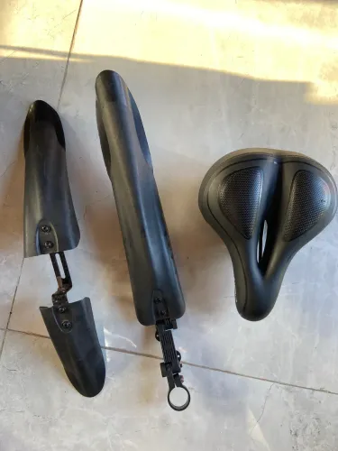 Kit Conforto para Bike: Selim Anatômico Macio + Par de Paralamas