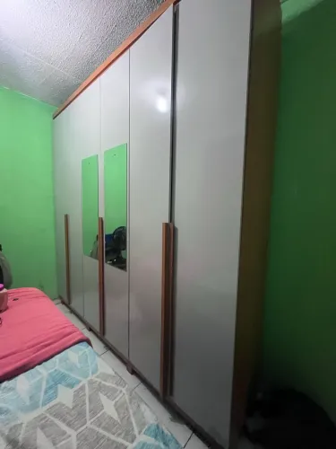 Guarda roupa de casal