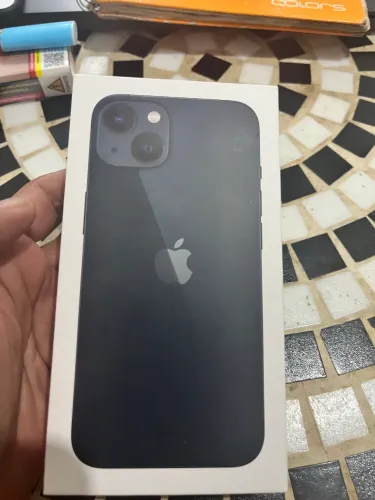 Vendo IPhone 13, 256, na caixa (1 ano de uso)