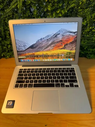 MacBook Air 2011  Intel core i5 - 1,7 GHz  4GB DDR3 128GB SSD, Seminovo com garantia 