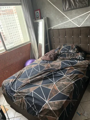 Conjunto cama Box casal com colchão e cabeceira 