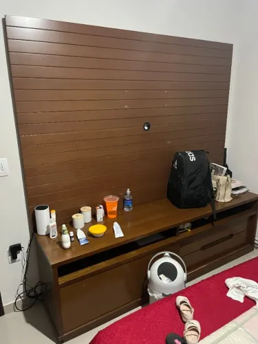 Painel para TV + Rack Grande - 200x200 cm