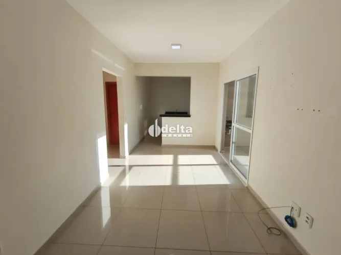 Apartamento com 2 quartos, sendo 1 suíte disponível para venda no bairro Alto Umuarama em