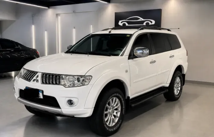 Mitsubishi Pajero Dakar 3.2 4X4 T.i. Dies. 5P Aut. 2011