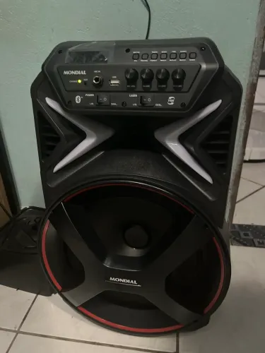 Caixa de som cm 400 nova 