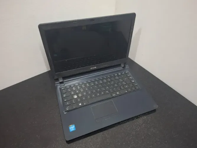 Notebook CCE Ultra Thin U45W p/ reparo