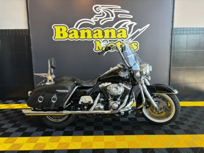 Harley Davidson Road King - 2008 - 63 Mil Km