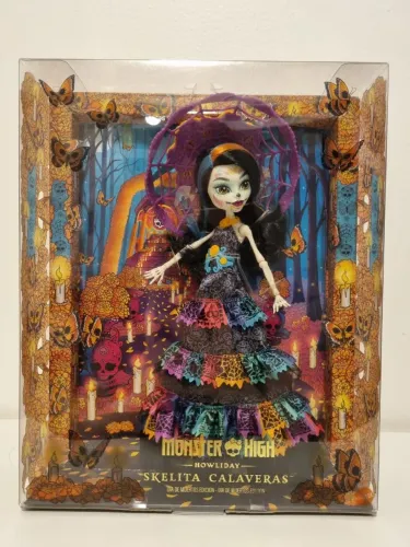 Skelita Calaveras Howliday Día de Muertos Monster High Collector