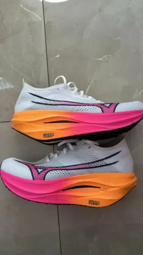 Tênis Mizuno 