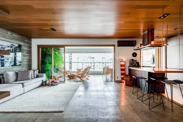 182 m², 3 suítes, 4 vagas  Planta contemporânea com varanda gourmet em Moema