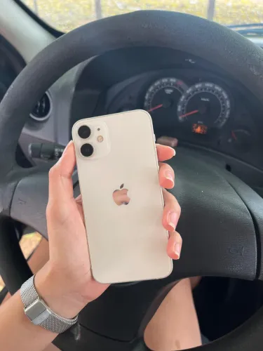 iPhone 12 mini 