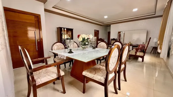 Vendo uma Casa no Condomínio Vila da Eletronorte