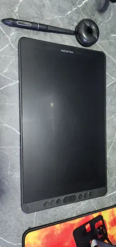 HUION Kamvas 13