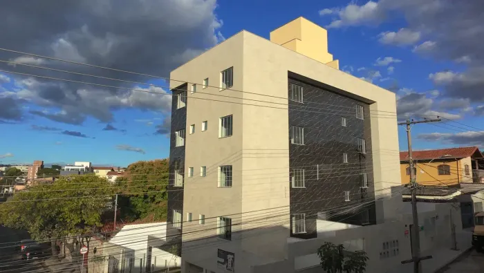 **LANÇAMENTO NO BAIRRO GLÓRIA APARTAMENTO 2 QUARTOS COM SUÍTE | PRONTO PARA MORAR**