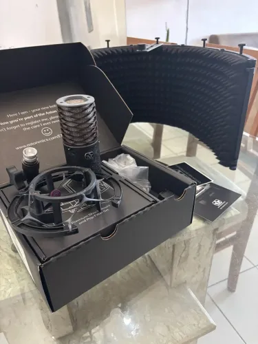 Microfone Aston Origin Black Bundle (Kit Gravação Profissional)