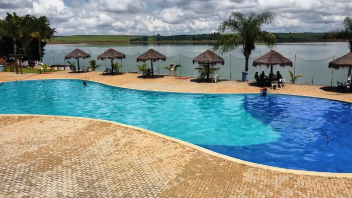 Lote no Nautico as margens do Lago de Furnas 