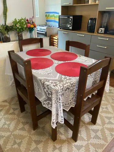 mesa 4 cadeiras