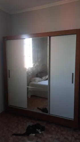 Guarda roupa
