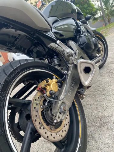Hornet 600