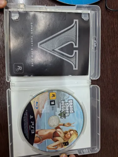 Jogo Grand Theft Auto Five PS3 mídia física 