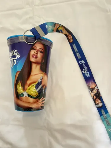 Ensaios da Anitta - copo + tirante