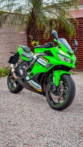 Kawasaki Ninja Zx-4r 2025