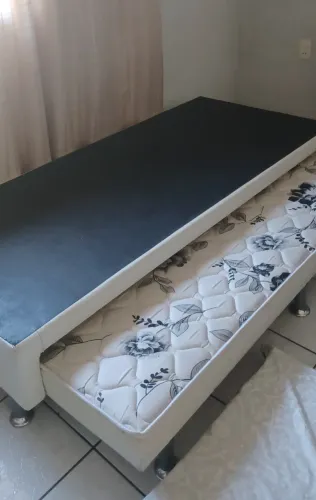 Base de cama box solteiro, com cama auxiliar