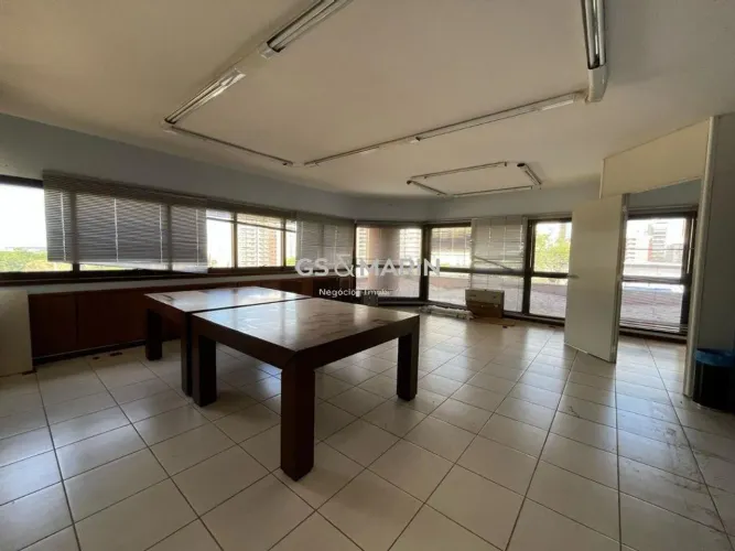 Sala à venda e para alugar na Av. Higienópolis, em Londrina