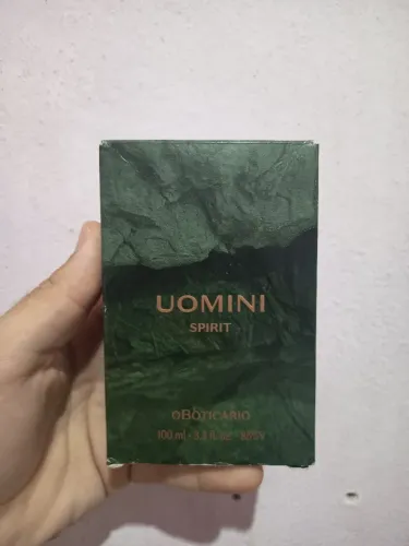 Perfume boticário 200,00 valor, 3 dias SOMENTE de uso, vindo buscar preço bom eu faço.