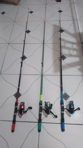 Vara d pesca com molinete e 15 anzóis novas 1.80mt