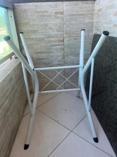 Mesa de jantar 4 lugares- Mármore