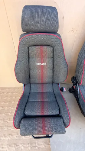 Banco Recaro - 01 João