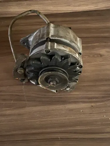 Vendo alternador gol quadrado