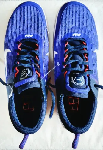 Tênis NIKE