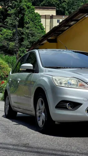 Ford Focus 1.6 S/se/se Plus Flex 8v/16v 5P 2010