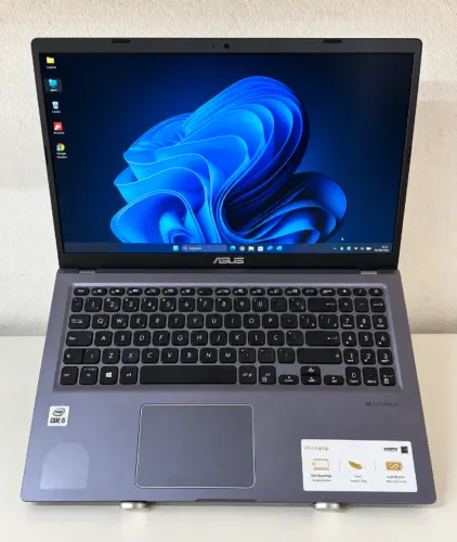 NOTEBOOK ASUS VIVOBOOK CORE I5 - 8GB RAM - SSD 256GB