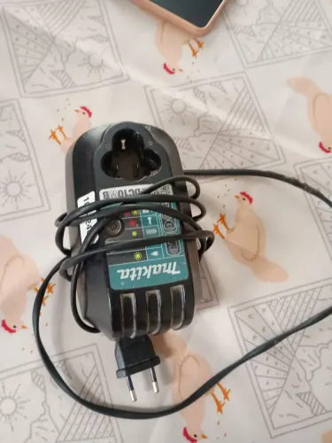 Vendo kit Makita.      Furadeira parafusadeira mais Tico Tico a bateria 12v