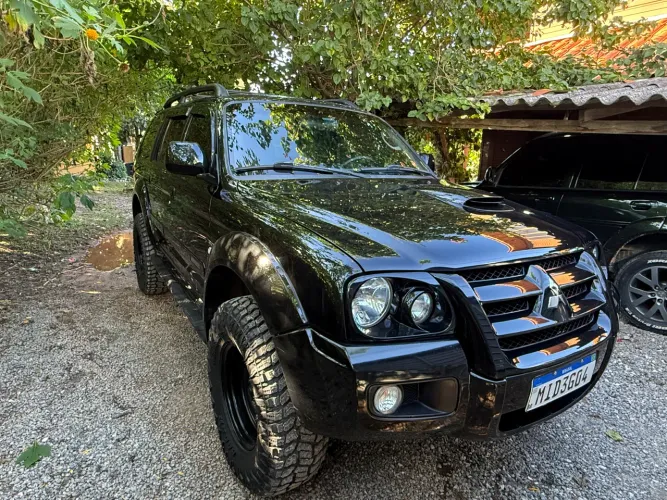 Mitsubishi Pajero Sport HPE 2.5 4X4 Diesel Aut. 2010