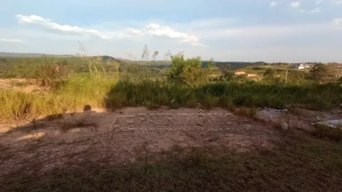 TERRENO NO CONDOMINIO VIVALEGRO EM VOTORANTIM