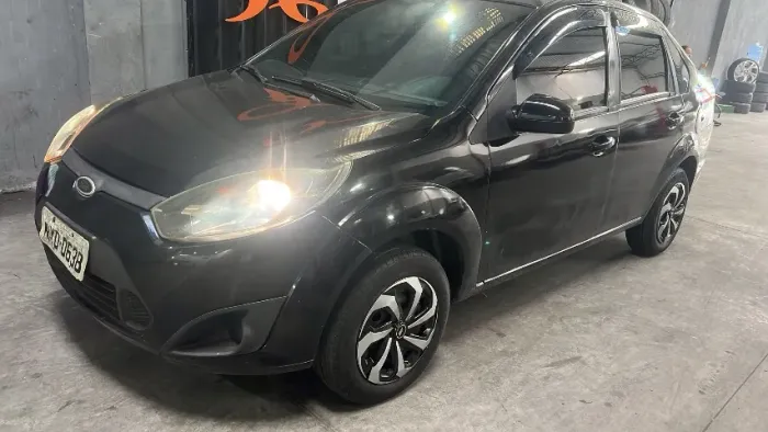 Ford Fiesta Sed. 1.6 8V Flex 4P 2013